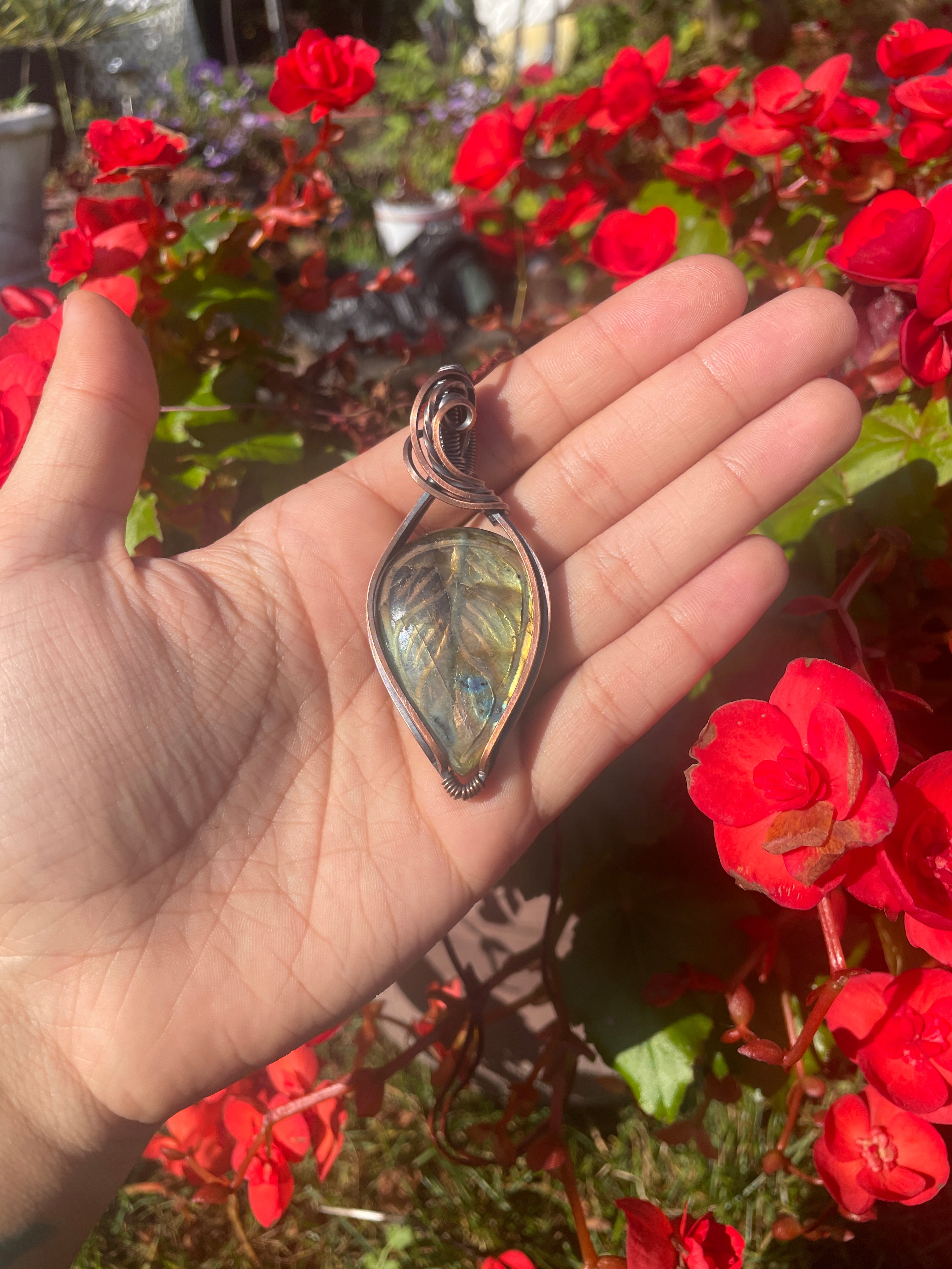 Falling Foliage~ Labradorite Pendant